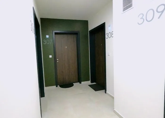Brand New By Hockey Stadium Apartamento *