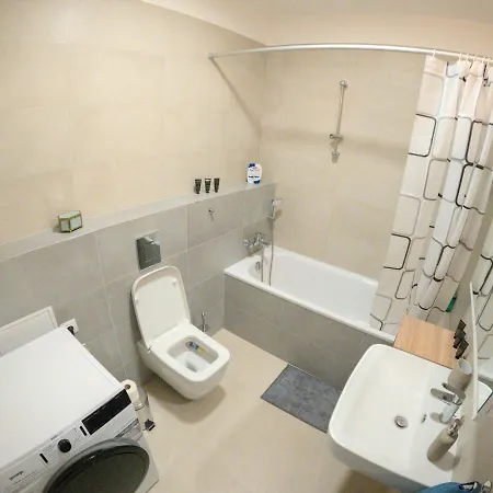 Apartamento Brand New By Hockey Stadium